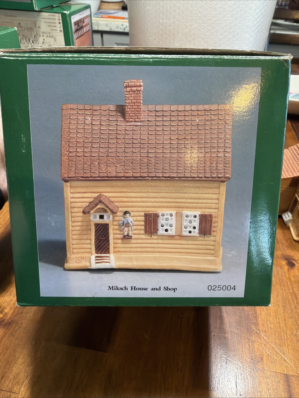 Vintage Old Salem Series Ceramic Miksch House 1992 NC With Light, Map, Box