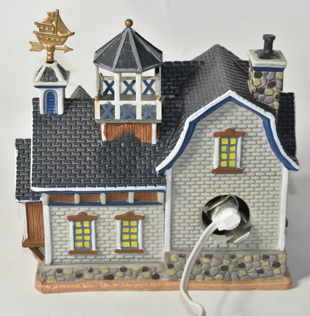 Lemax Plymouth Corners Lobster Pot 55265 Christmas Village Seafood Restaurant