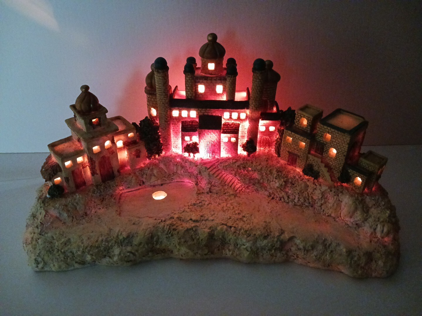 Lighted Ceramic Christmas Village / Model Train Buildings – Bible Desert Town –