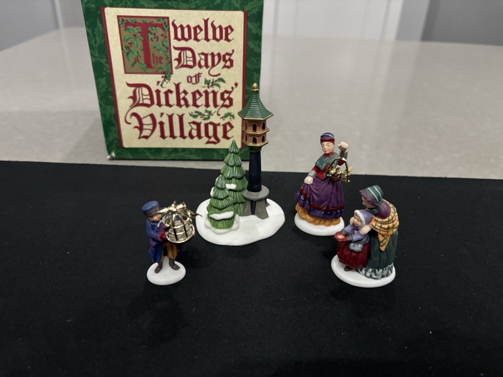 Dept 56 Twelve Days of Dickens Village Two Turtle Doves II