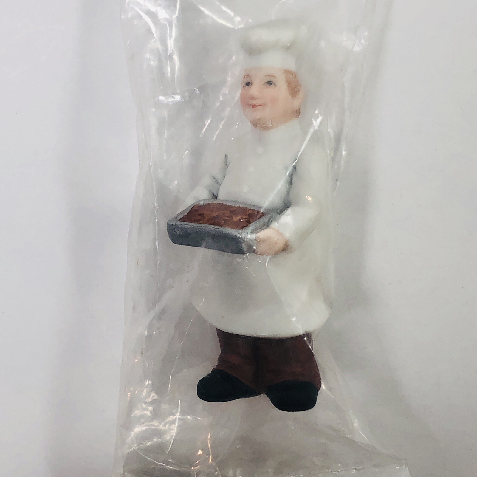 Lefton Colonial Christmas Village Figure Baker Jacque LeRousse 00967 2.75in 1993