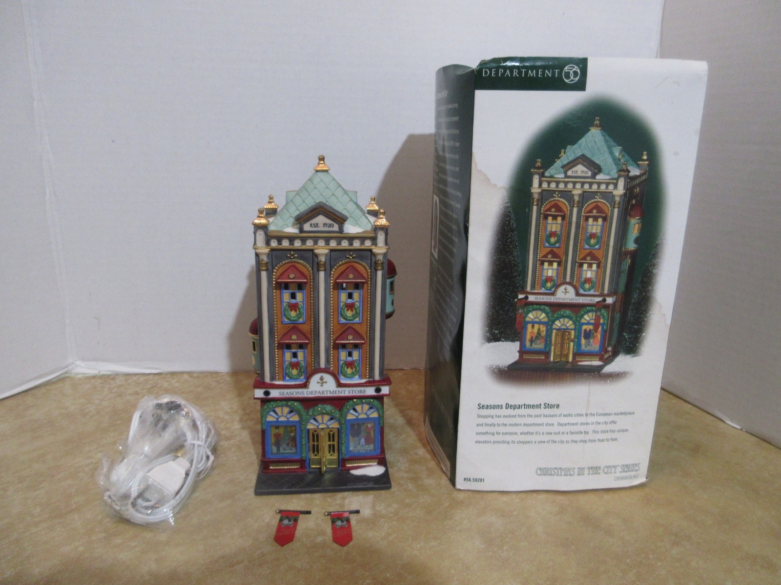 Dept. 56 Christmas In The City 2002 Seasons Department Store #56 .59201