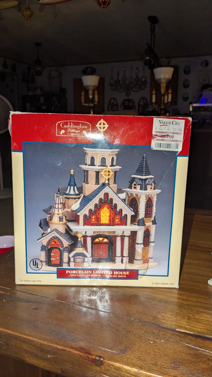 Lemax NEEDHAM COMMUNITY CHURCH Caddington Christmas Village Building Nice Condit
