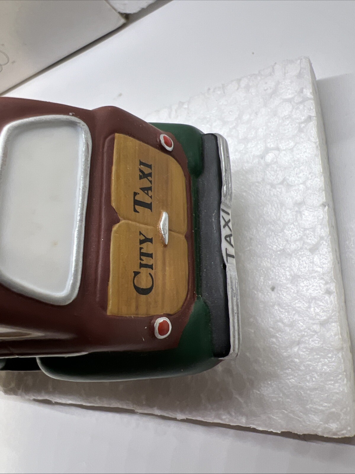 Dept 56 City Taxi Heritage Village Collection #58894 In Box READ Approx 2.5 X 4”