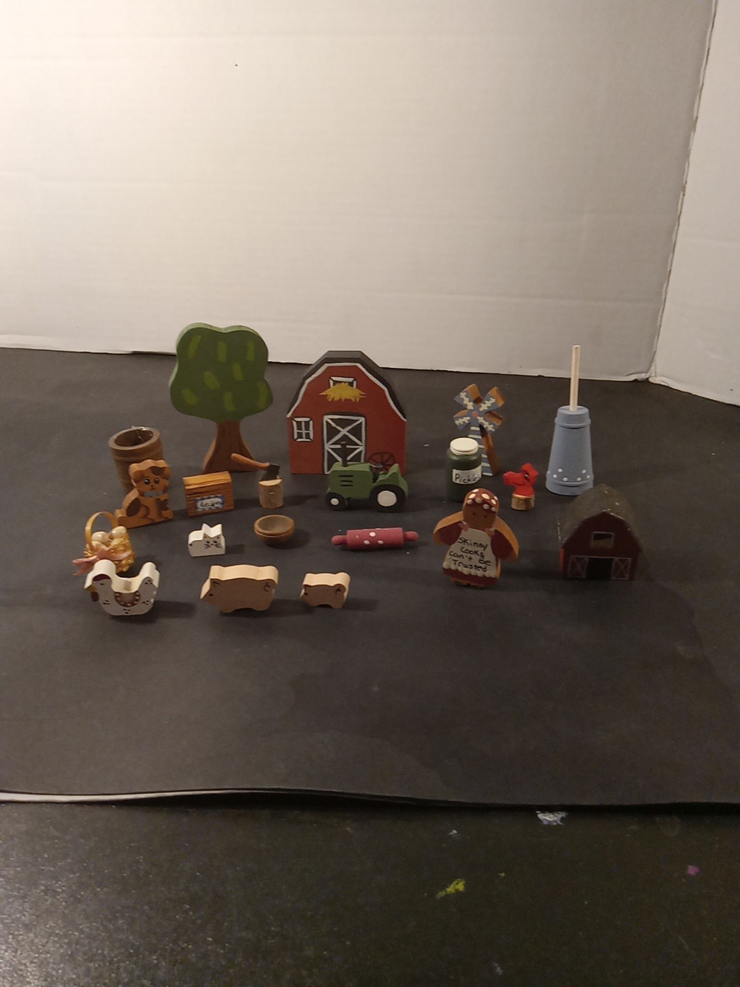 Lot Of 20 Small Wooden Farm Scene Shodowbox Pieces