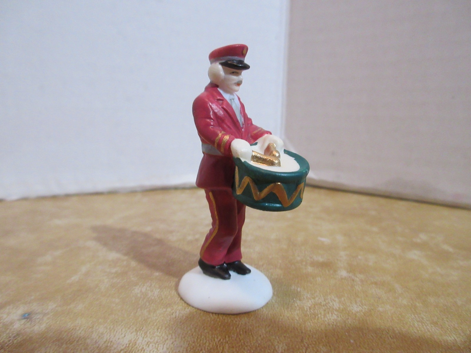 Dept. 56 1988 Heritage CIC Salvation Army Band #5985-4 6 Pc. Set
