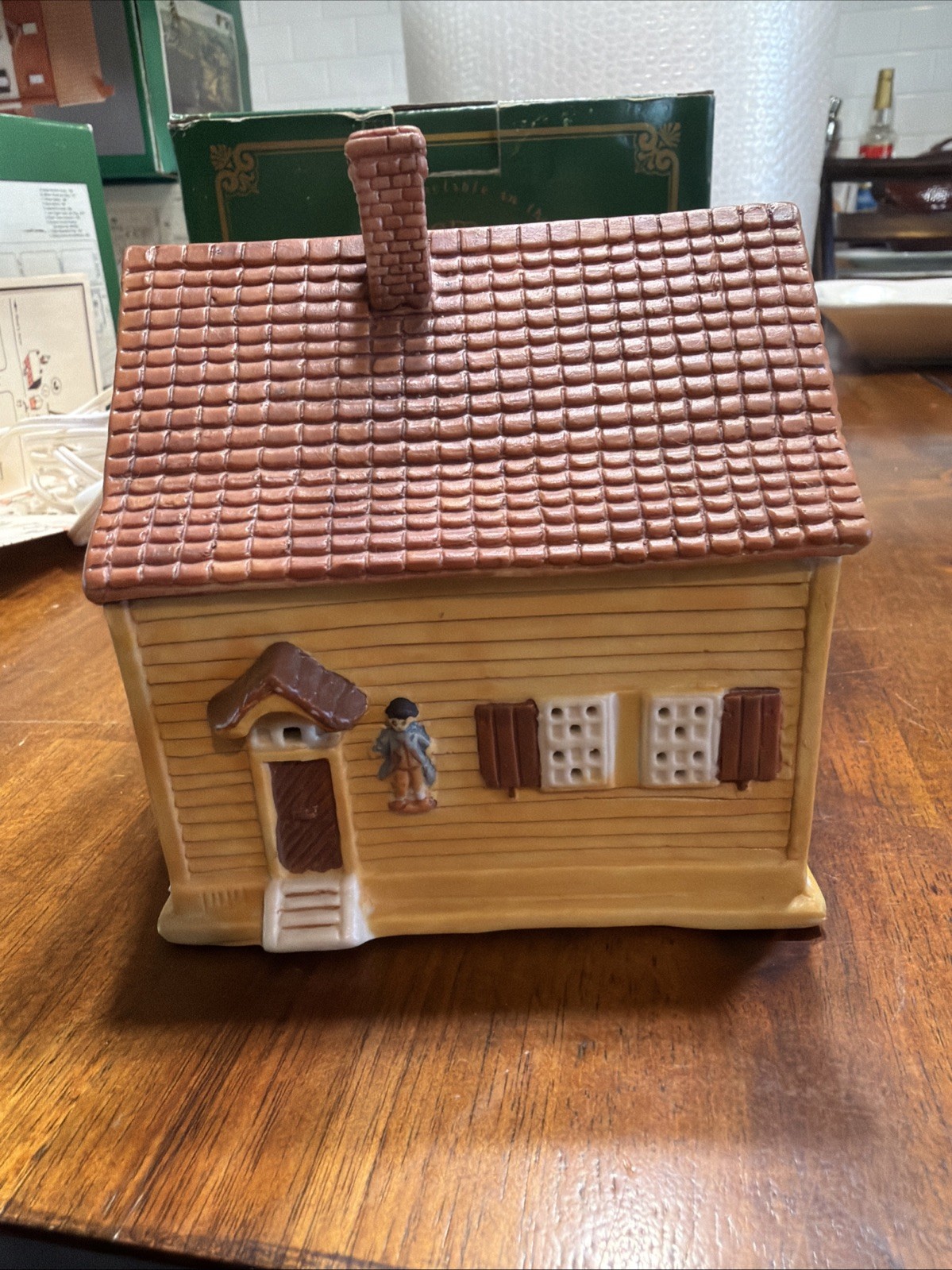 Vintage Old Salem Series Ceramic Miksch House 1992 NC With Light, Map, Box