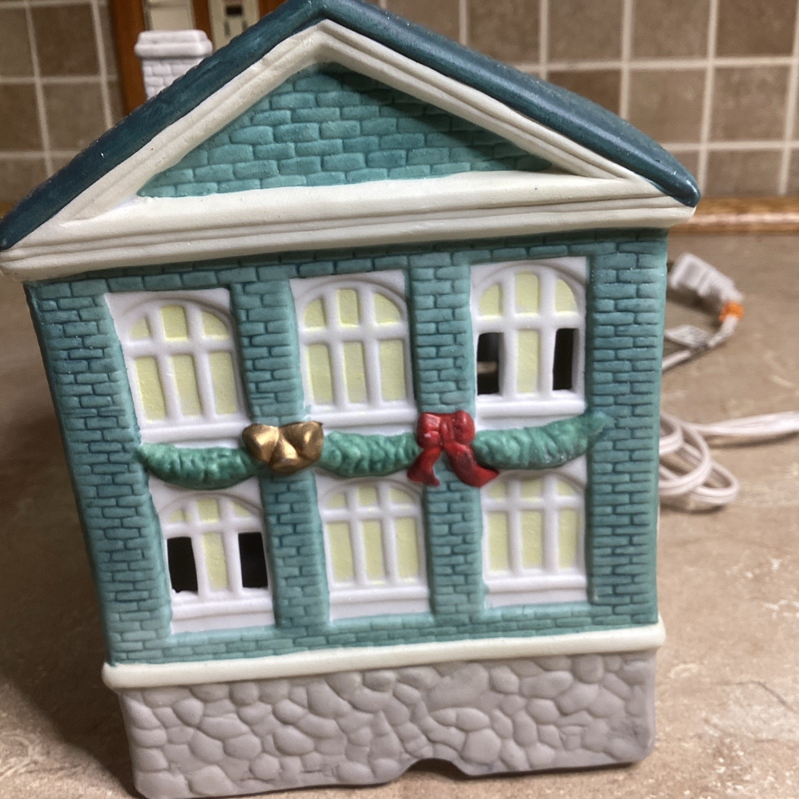 Hand Painted Porcelain Lighted 8 Bank -Ceramic Christmas / NEW IN BOX -8”T