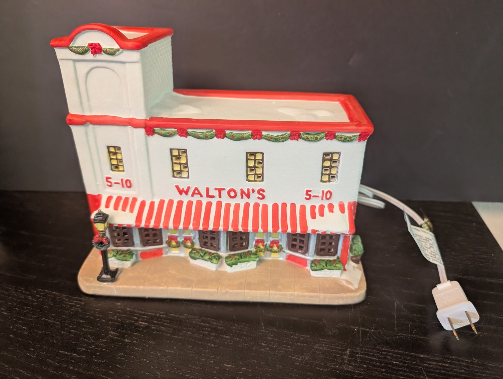 Walton’s 5 &10 Christmas Village by Holiday Time 50th Anniversary edition NEW