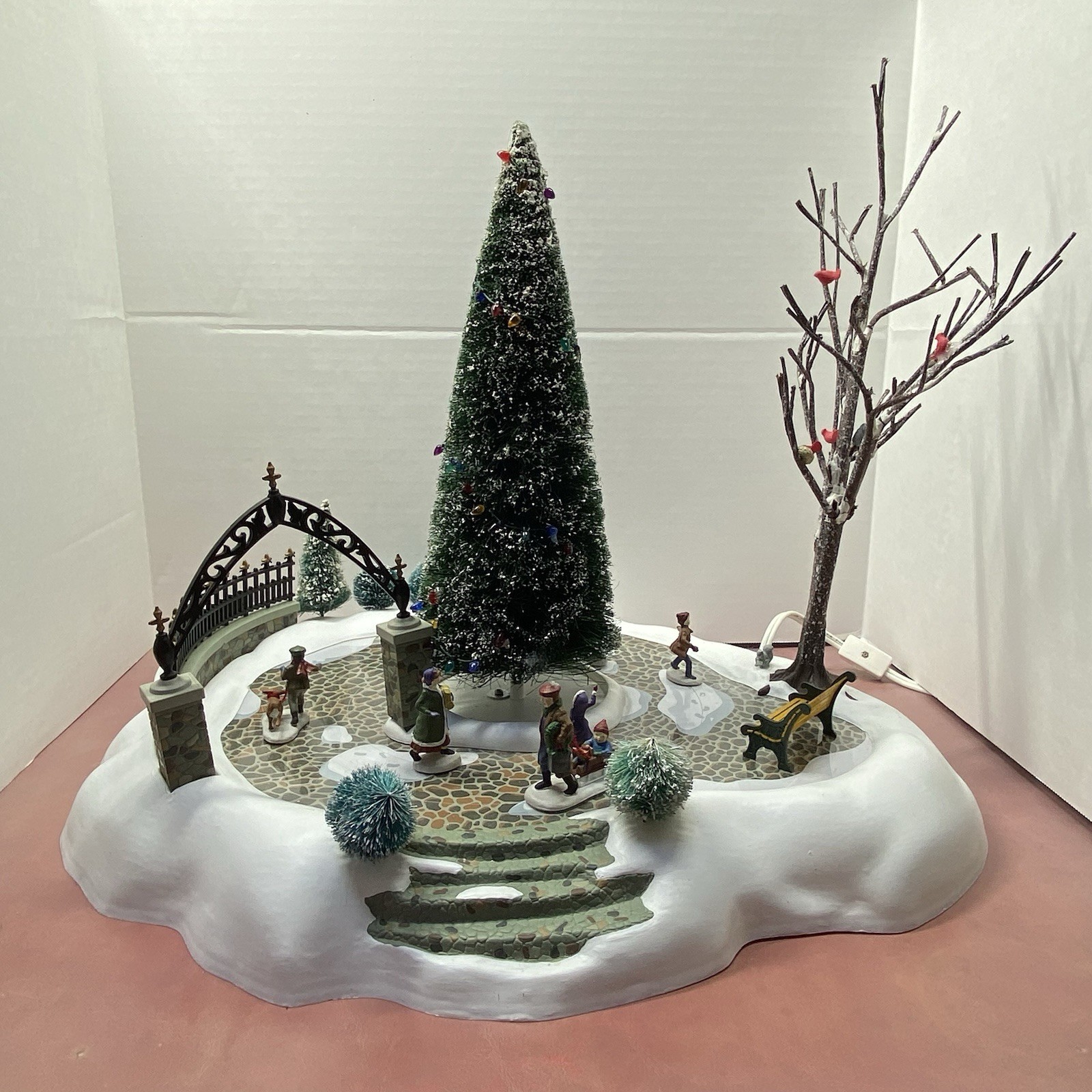 Dept 56 All Around the Park Village Animated Accessory Set Vintage 1995 Works