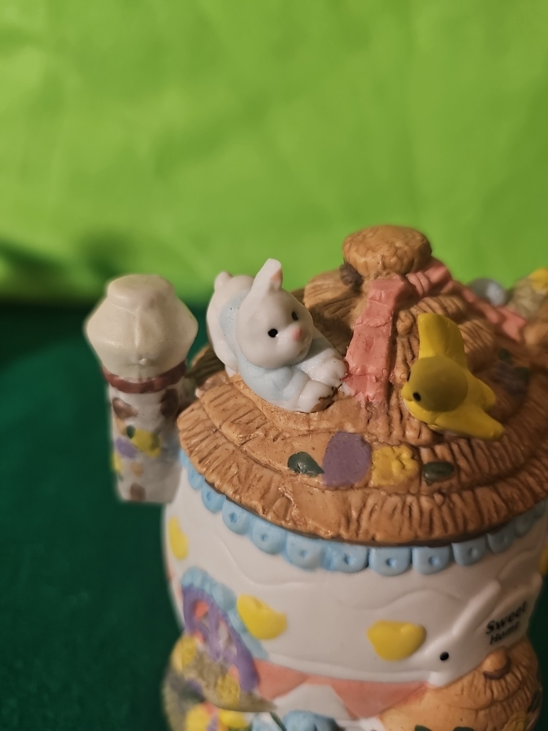 Vintage Lot Of 4 Easter Village Houses.
