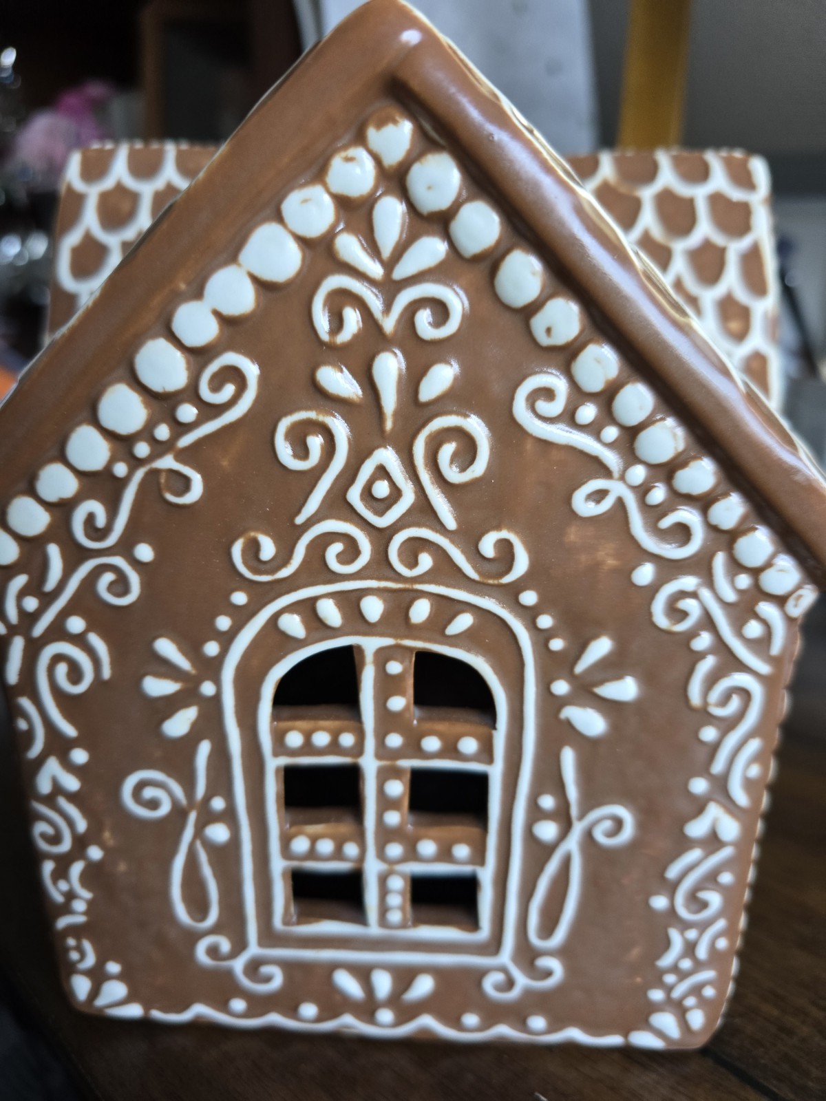 Pottery Barn NIB Gingerbread Village House Wide Ceramic , NIB, Free Ship!