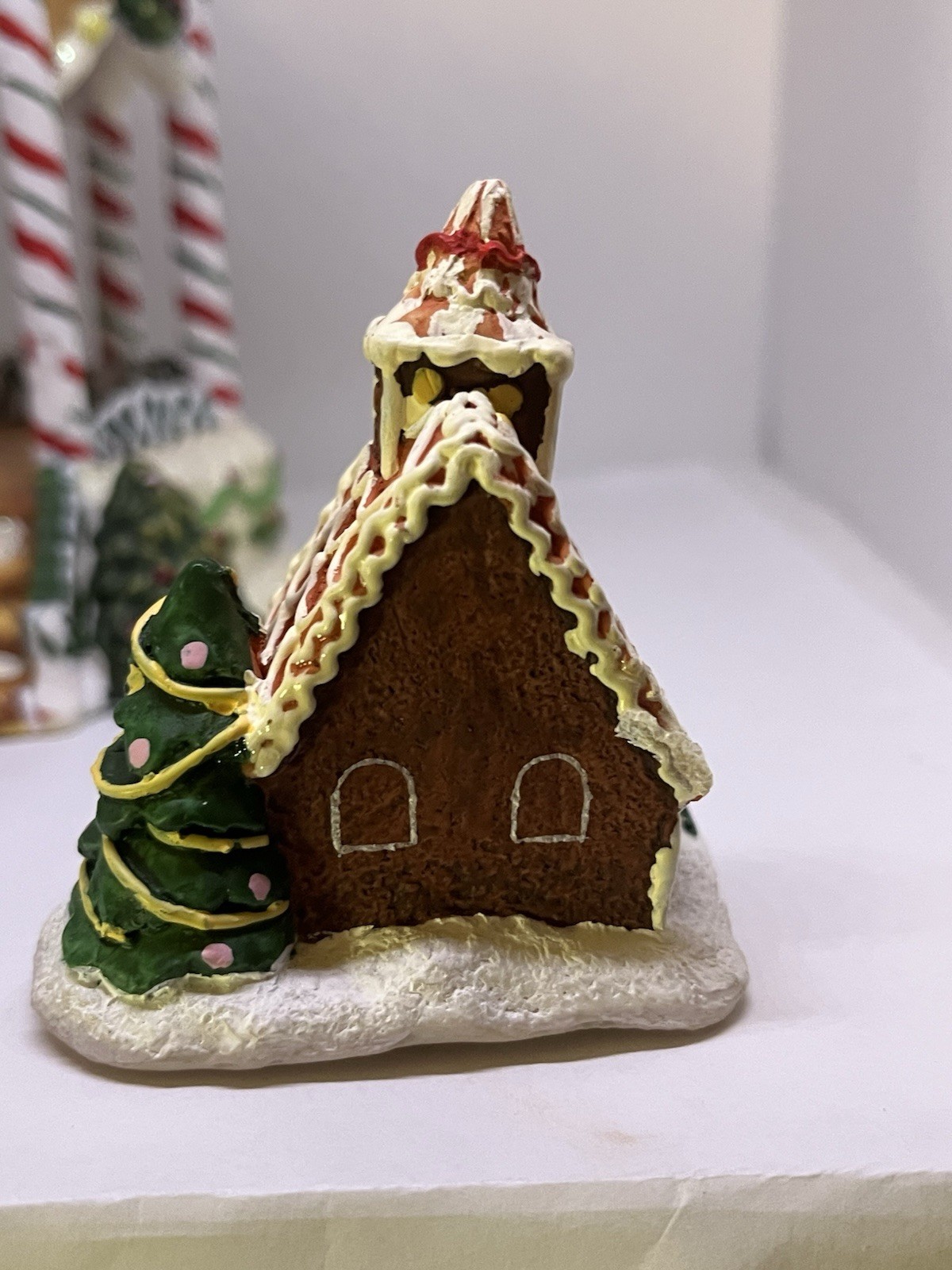 christmas decorations ceramic gingerbread gazebo & house w carolers