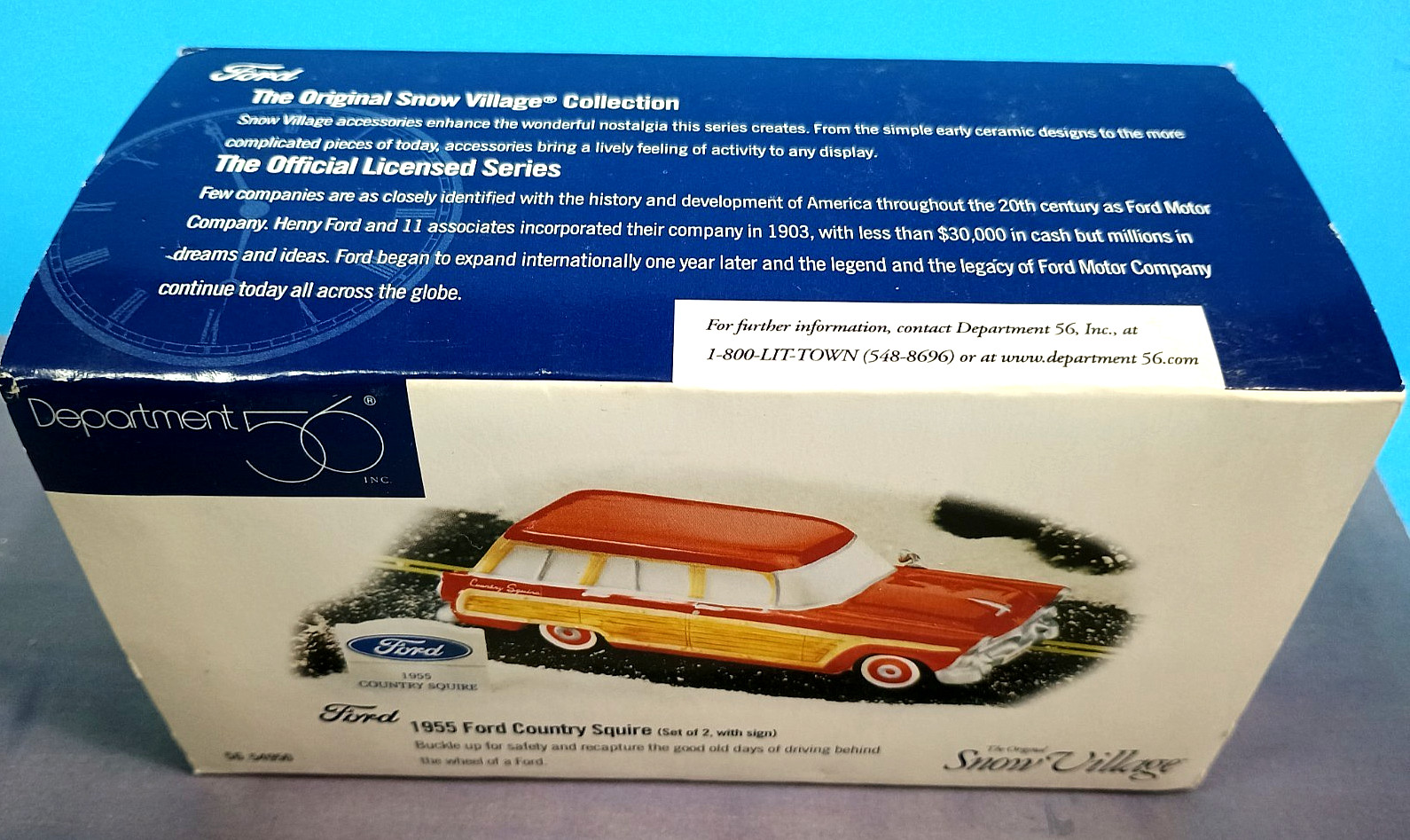 Department 56 Ford 1955 Country Squire Wagon #54950 snow village collection