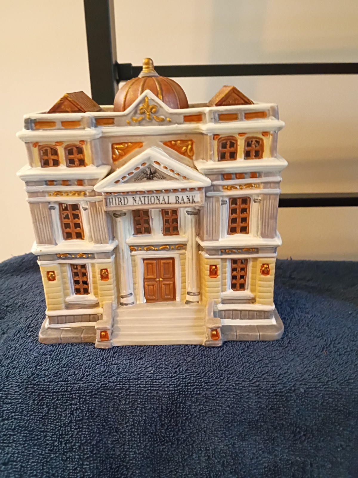 Vintage Lemax Building Thrid National Bank Lights Up