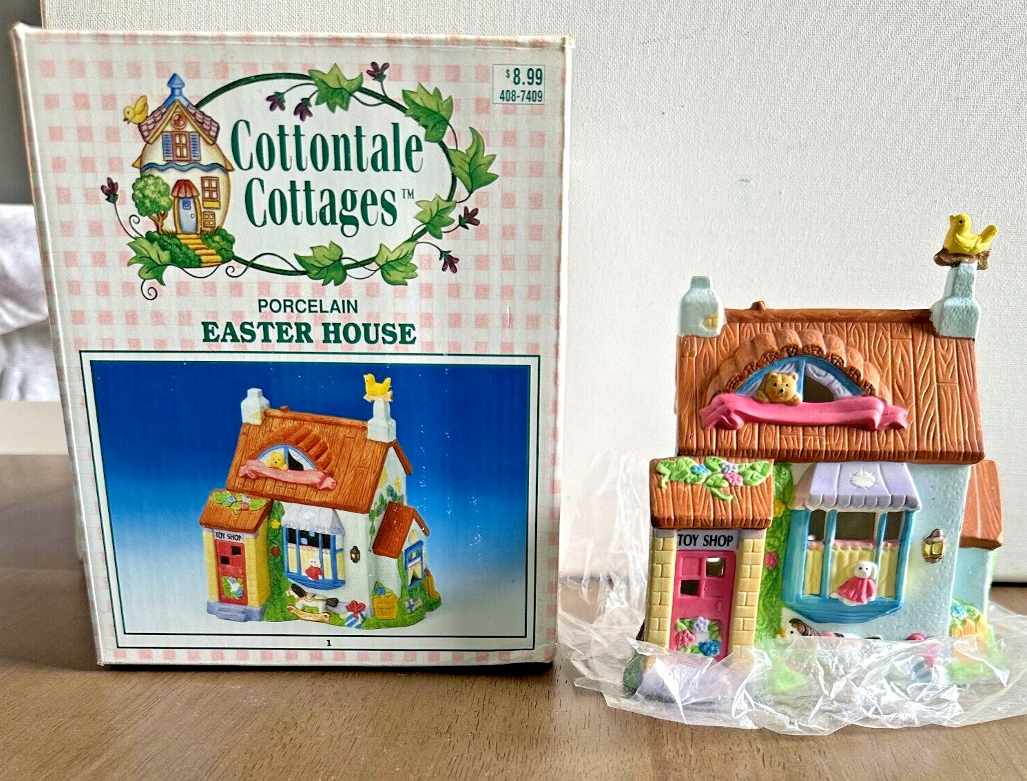Vintage Cottontail Cottages Village Porcelain ‘Easter House’ 1998 NEW