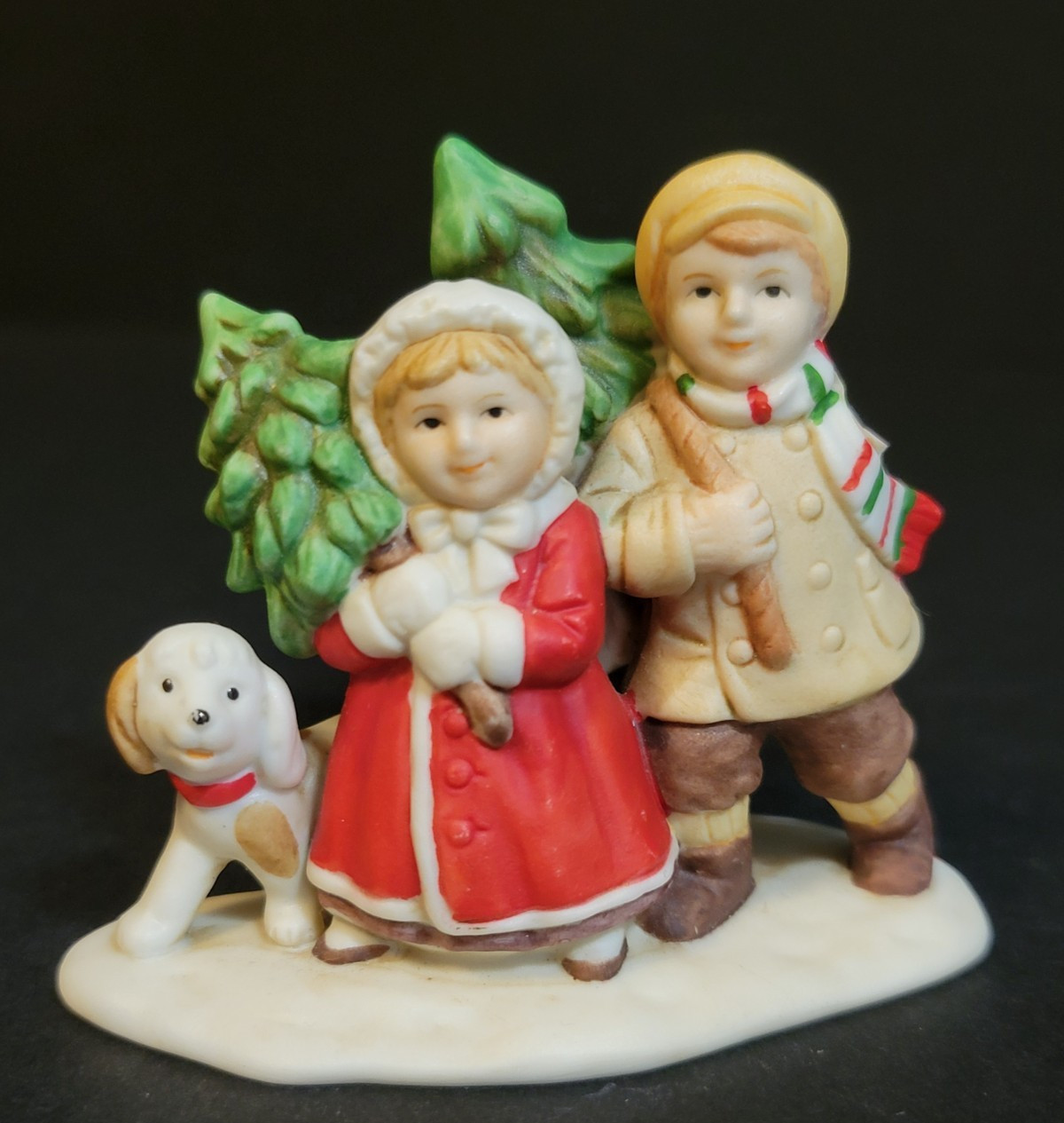 Lefton Christmas Village Town Charles, Bonnie, & Spot 07824 DAMAGED
