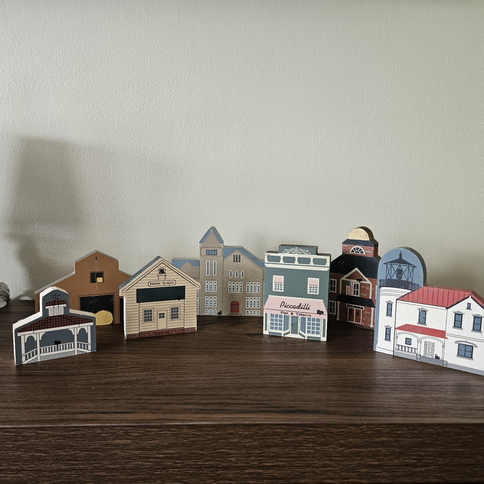 The Cat’s Meow Village – Wood Shelf Sitters – Mt. Airy MD – Lot of 29 by Joline