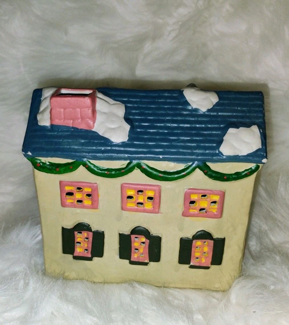 Winter Valley Christmas Village 1995 collection gas station NO BOX