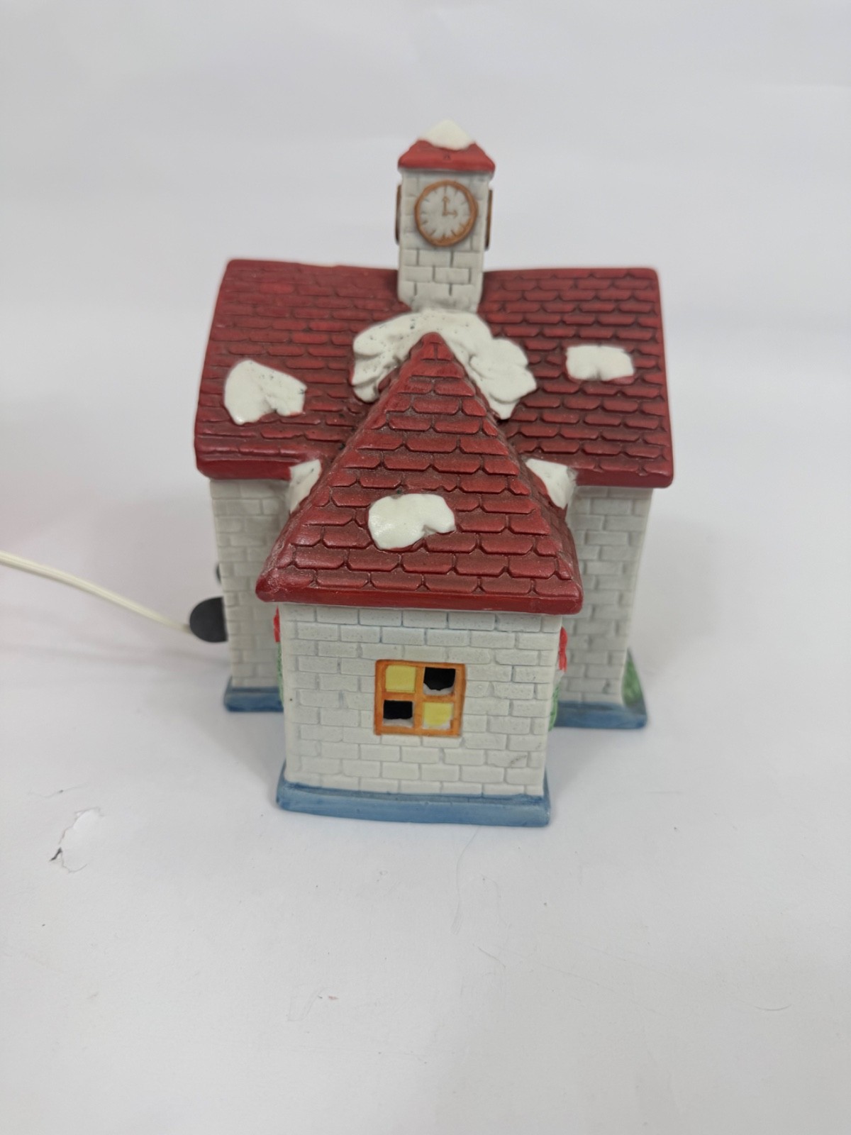 VTG Americana Porcelain Collectable Chritmas Light Up Court House 1991