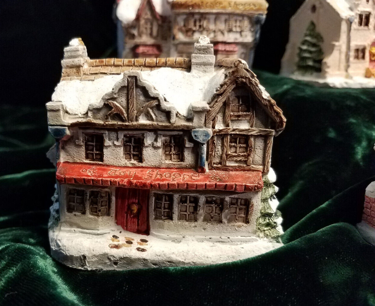 Lot of 6 Dickens Christmas Scrooge Cratchit Butcher Church Toy shop 1988 RSVP