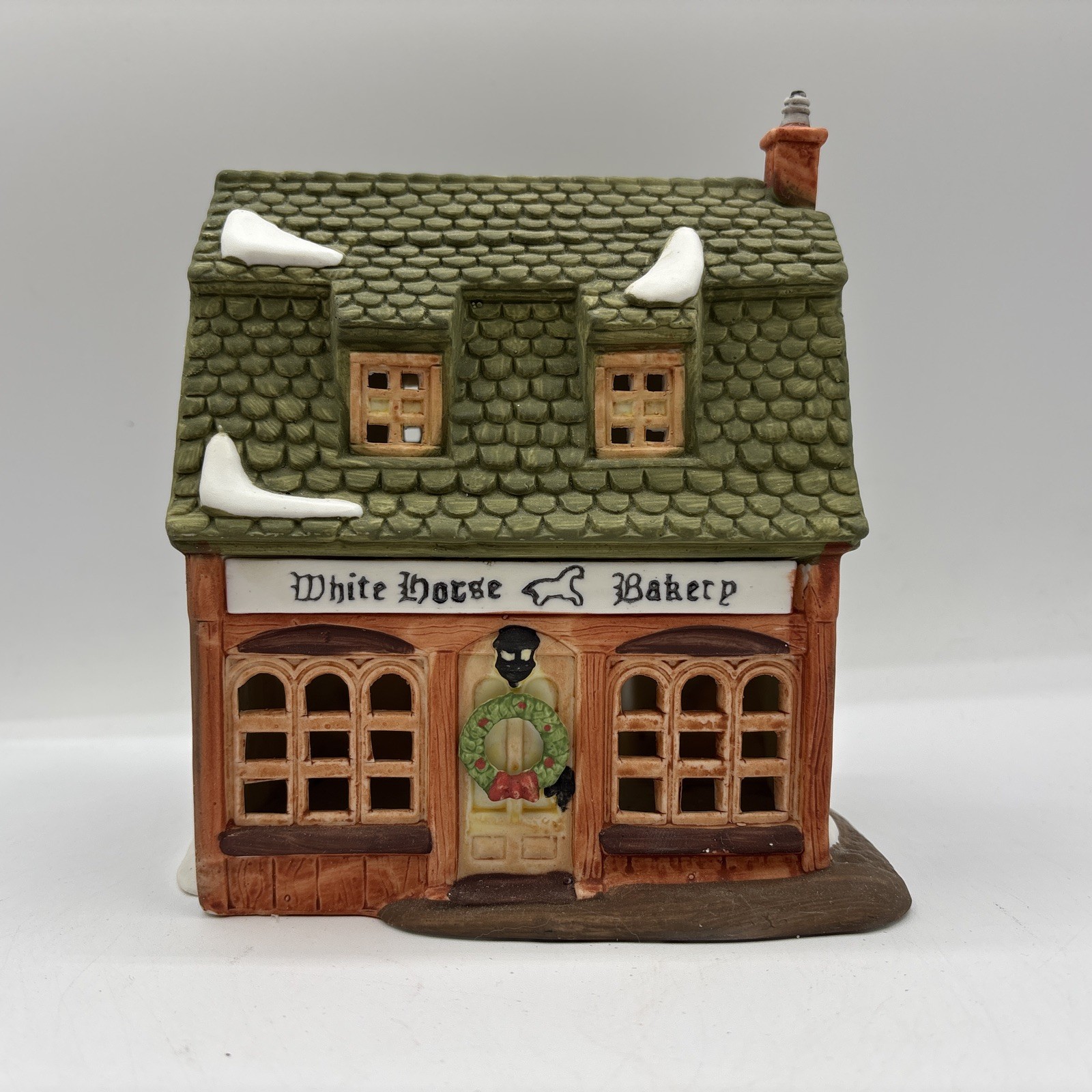 Department 56 1988 Vintage HVC Dickens’ Village Series White Horse Bakery 5926-9