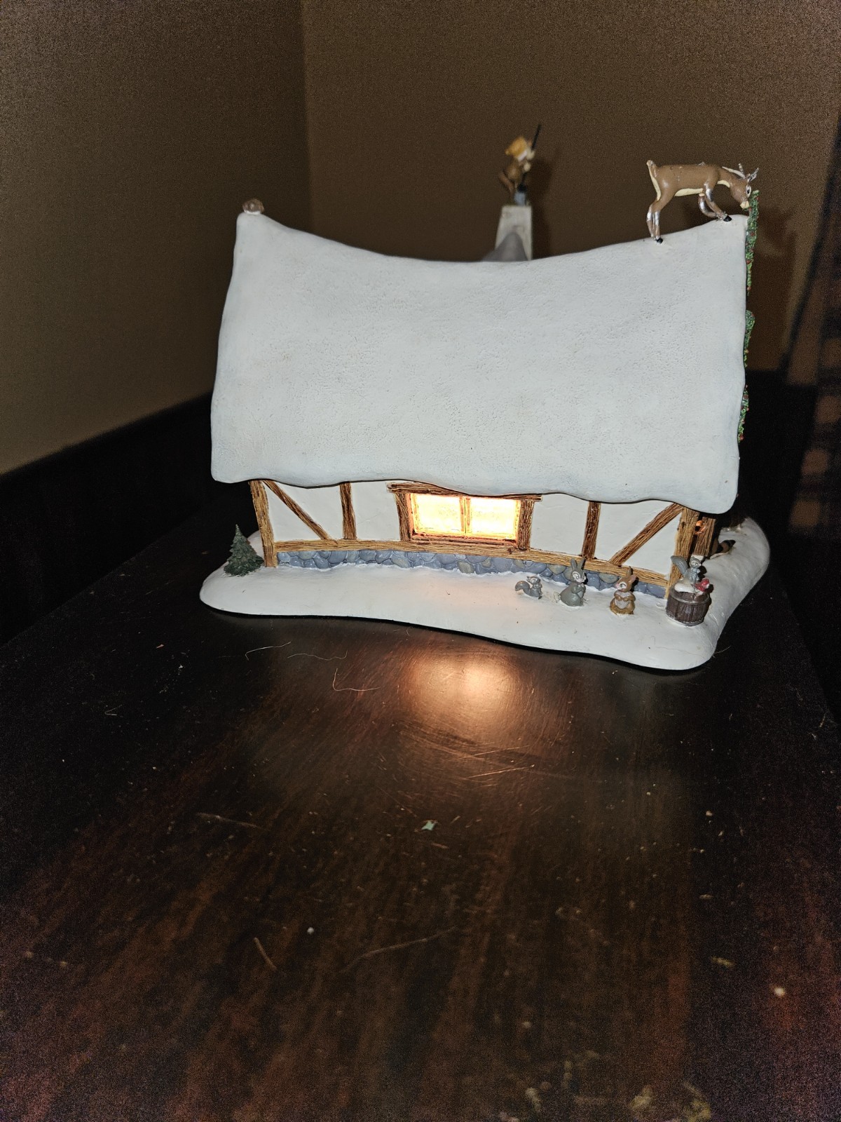 Vintage 1992 disney snow white & the 7 dwarfs Christmas cottage