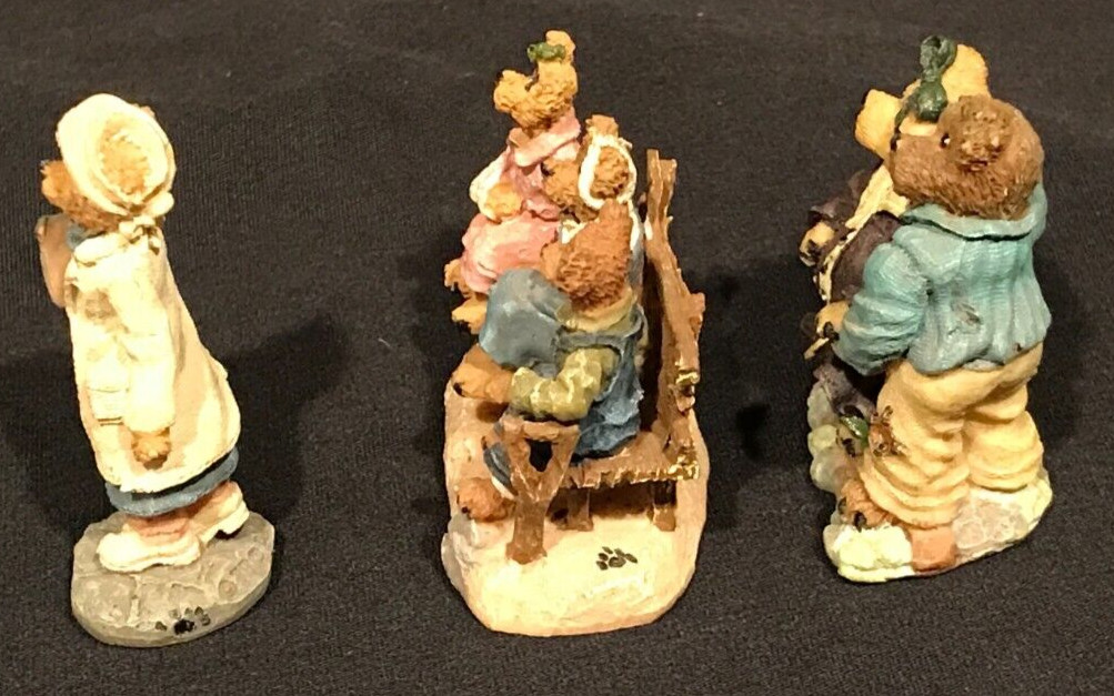 Boyds Bearly Built Villages – Bearly Well Clinic – Set of 3 Bear Figurines
