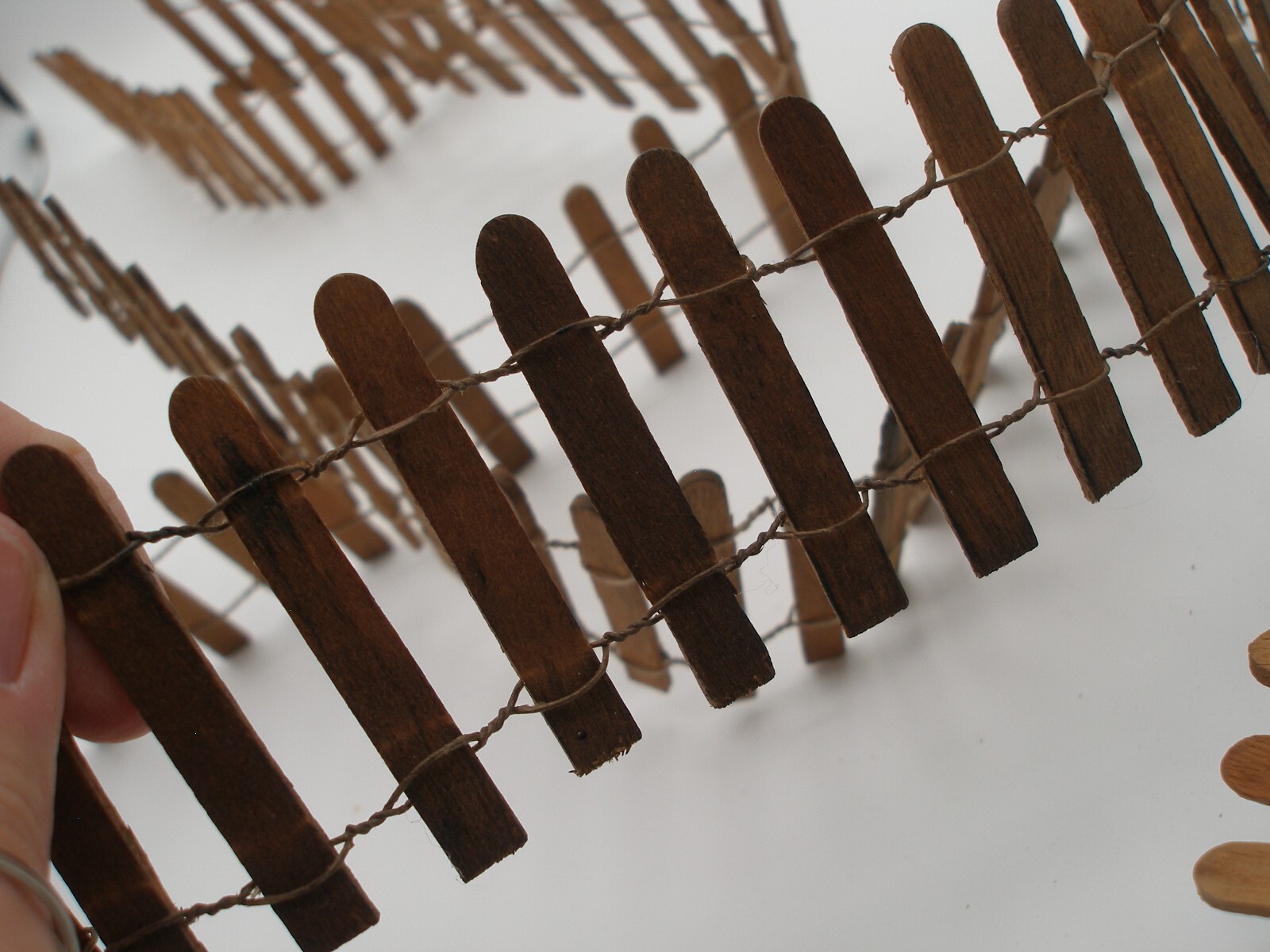 5 pc, Dept. 56 Village Accessories Wooden Fence Pickets Approx 2.5″ x 17″