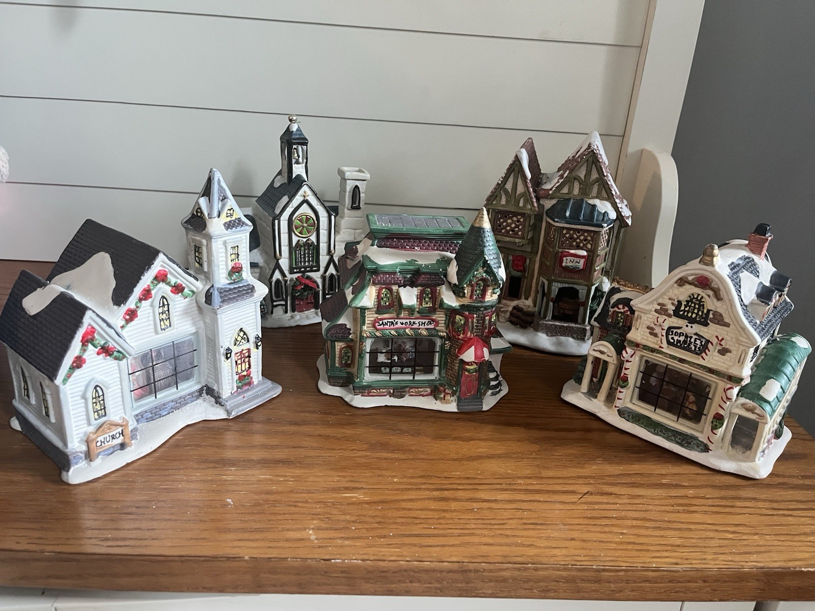 Christmas Houses 5 In Set
