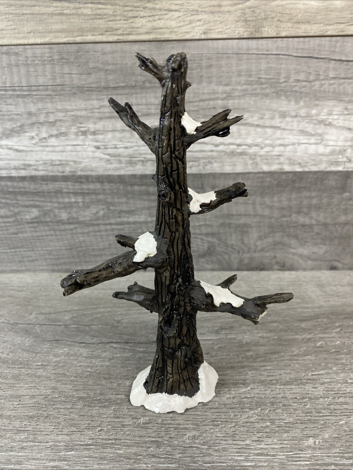 Noma Dickensville Collectables Poly Oak Tree Christmas Holiday Village