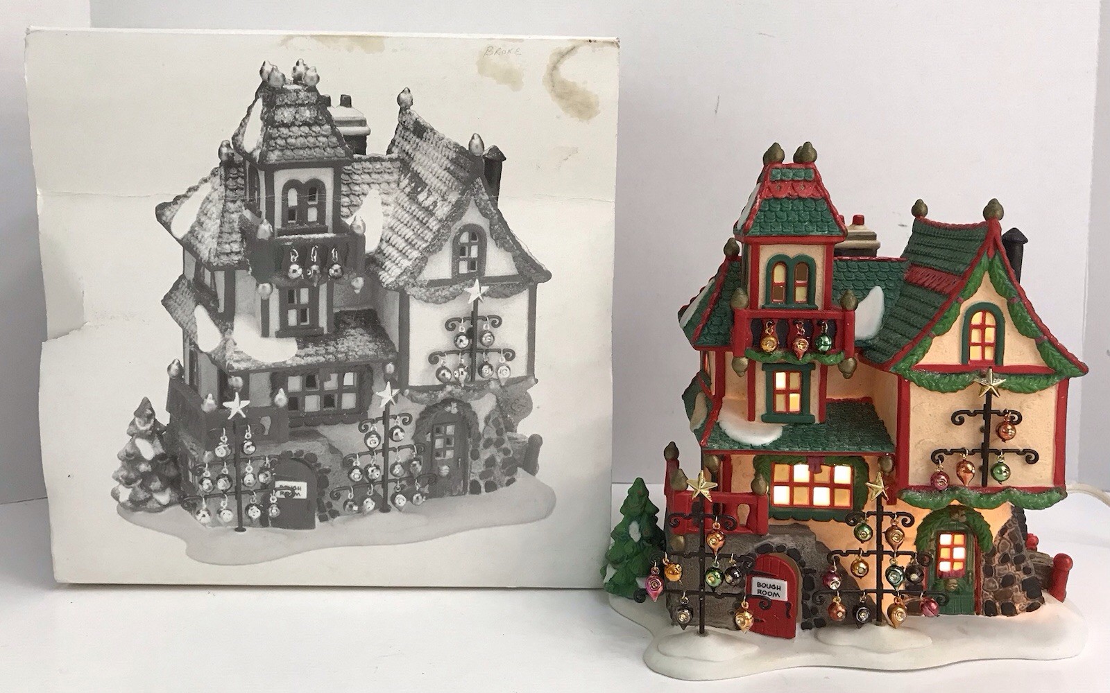 Department 56 GLASS ORNAMENT WORKS North Pole Christmas Village 56396 *Read*