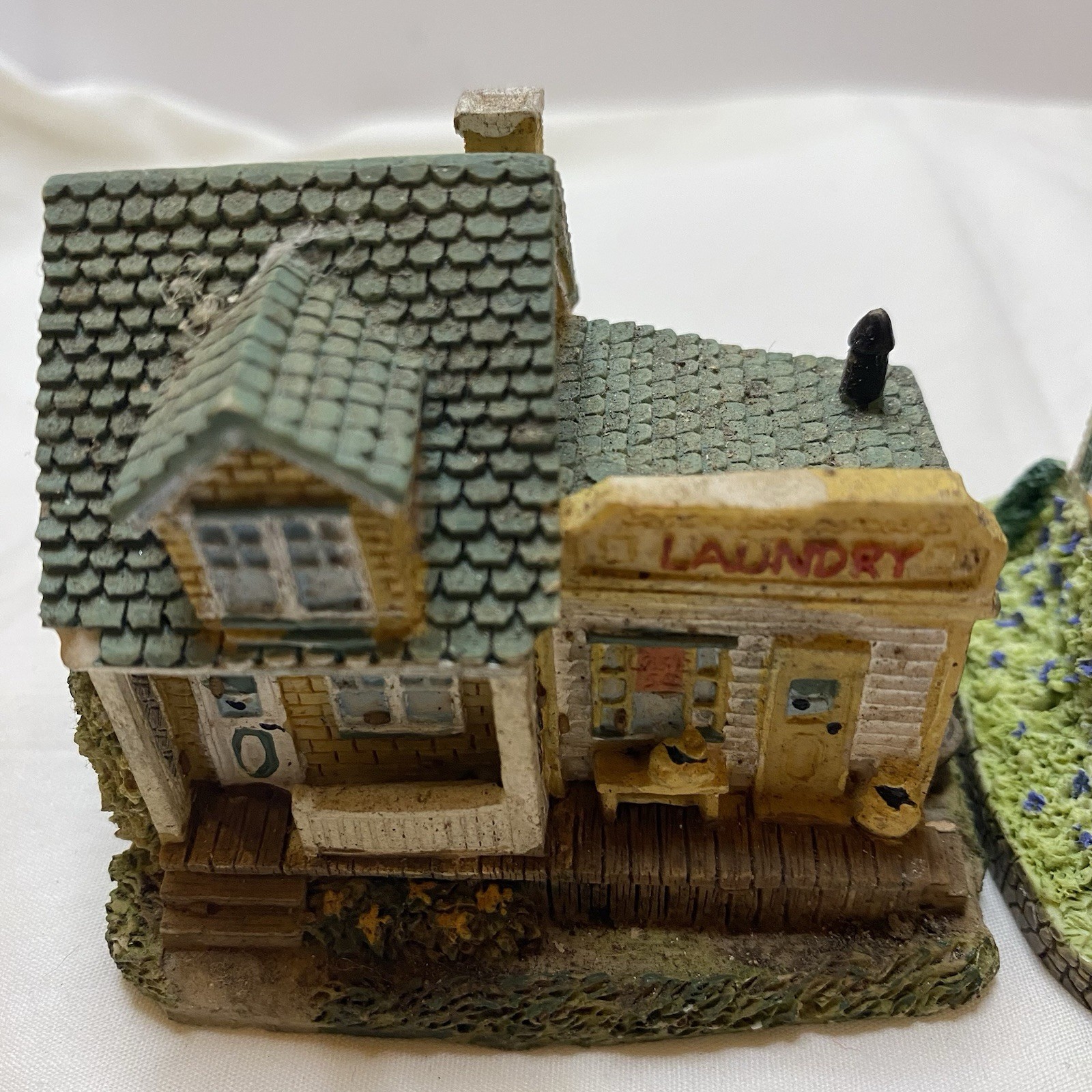 Lot of 6 Vintage Liberty Fall Buildings by International Resourcing Services