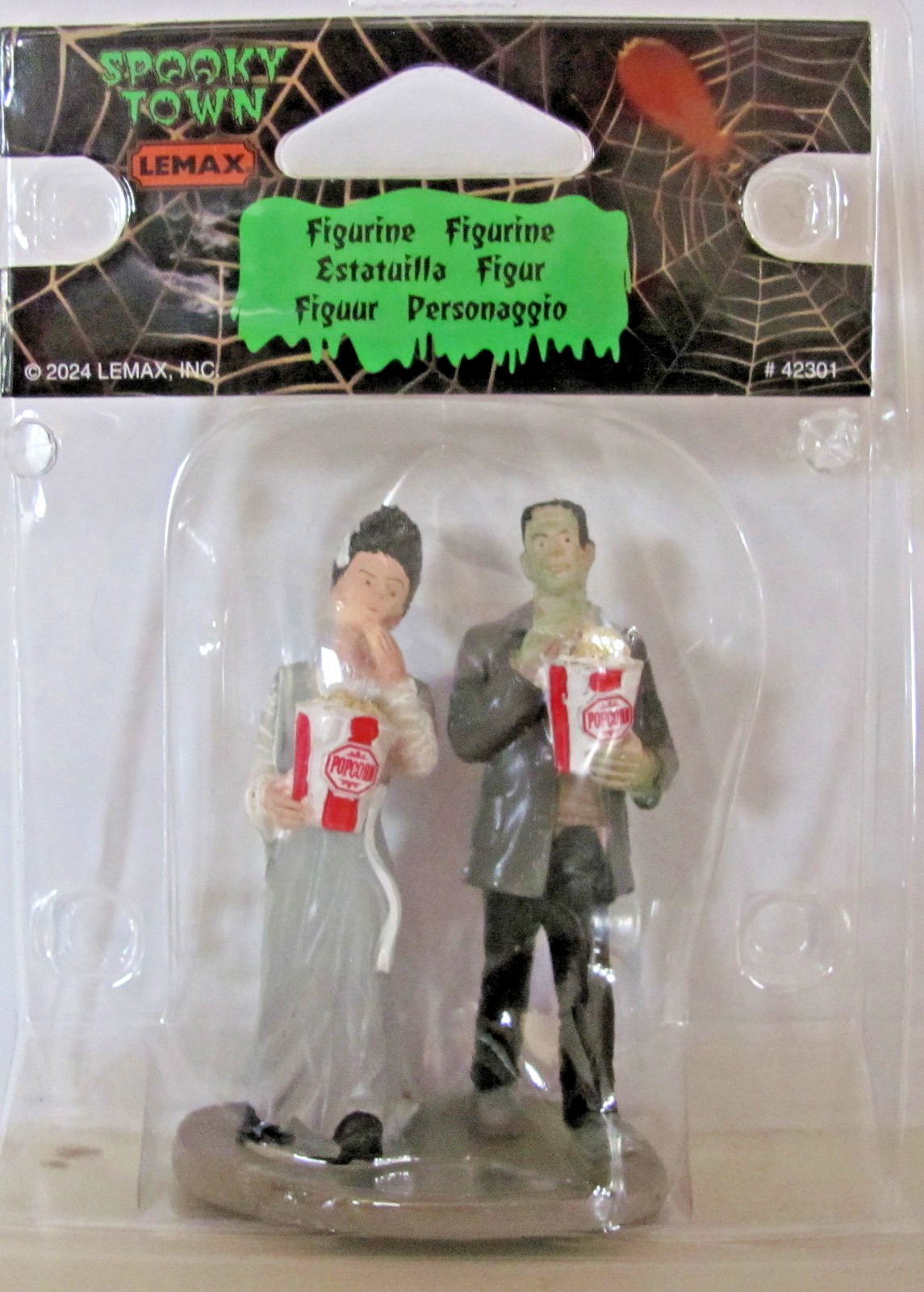 Lemax Spooky Town Figurine – Monster Date Night #42301