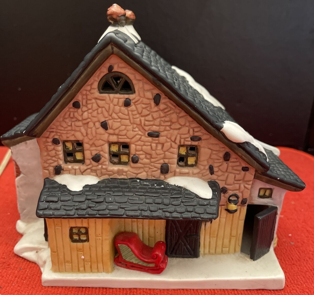 Our Town Davis House Lighted Christmas Porcelain 1993 – With Light And Cord