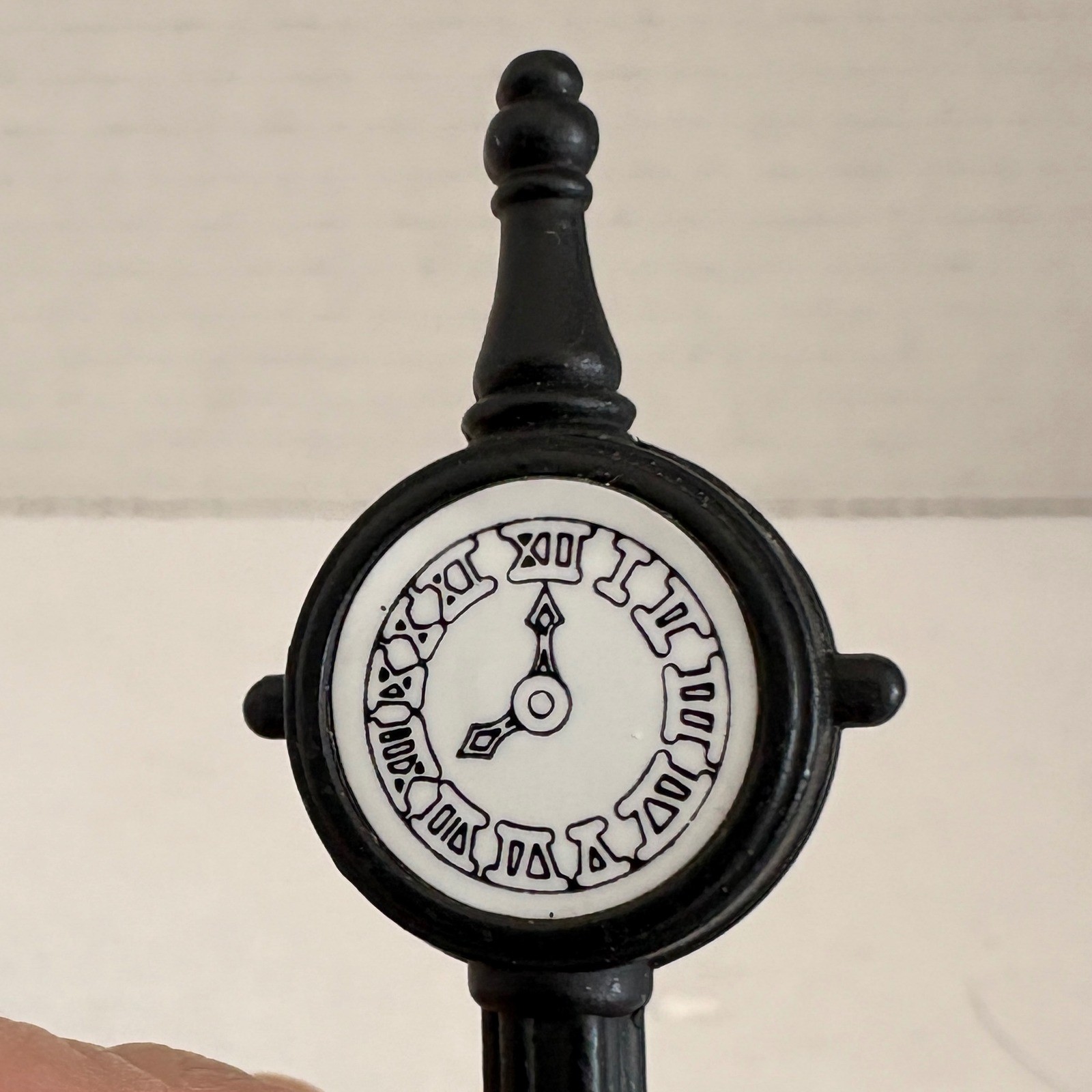Department 56 Heritage Village Black Town Square Clock Miniature Accessory