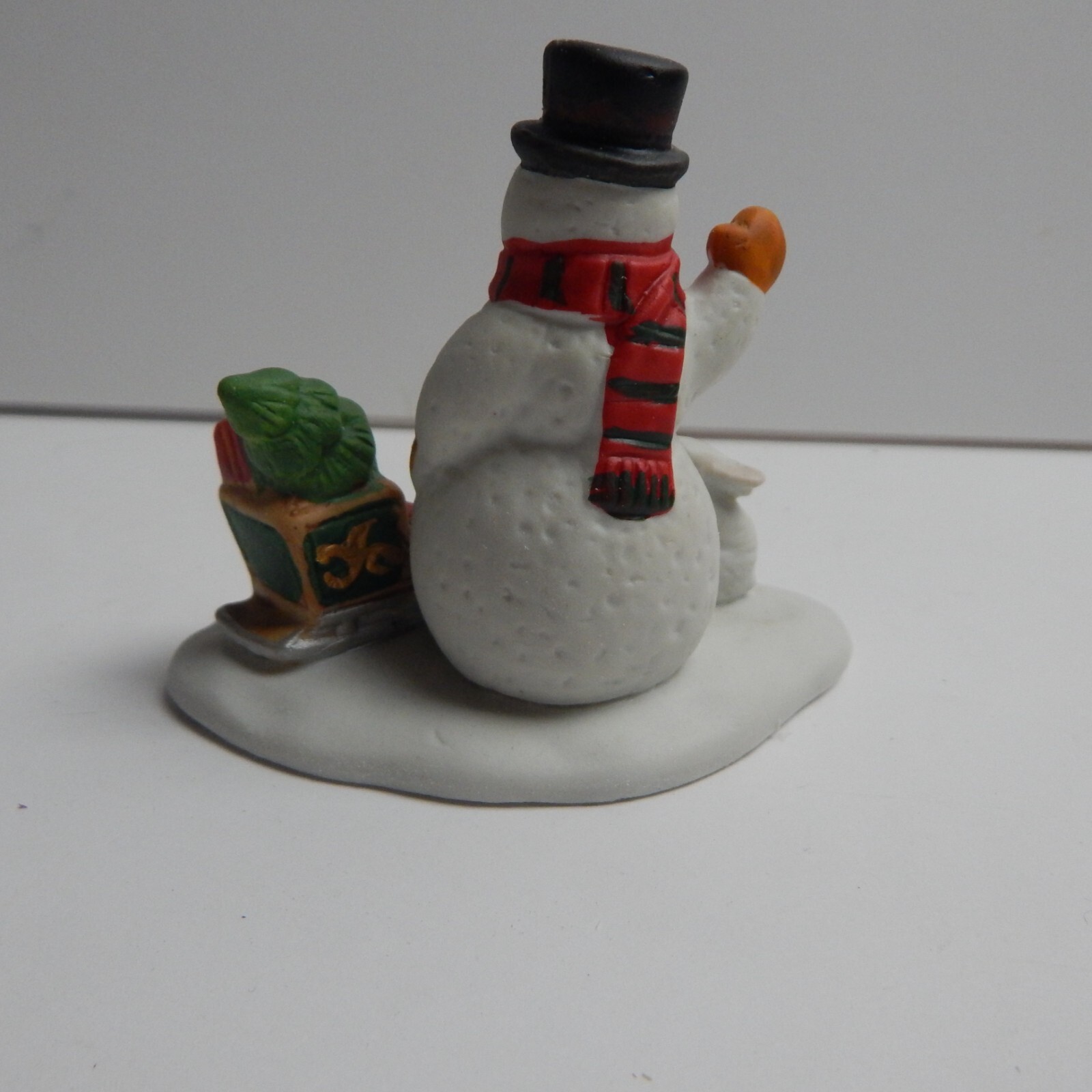 Vintage 1997 Lemax Village Collection Accessory Porcelain Country Snow Bunny