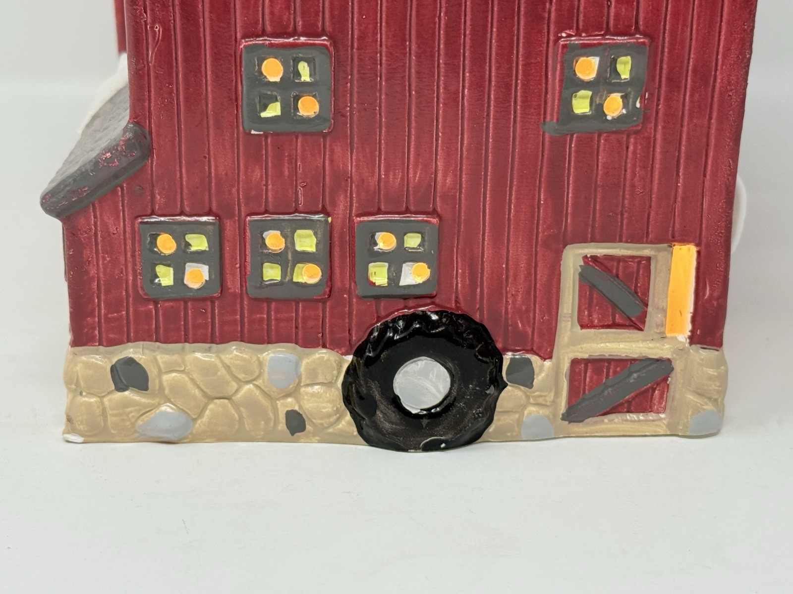 Dept 56 Snow Village 1987 RED BARN #50814 Retired 1988 With Light No Box Read