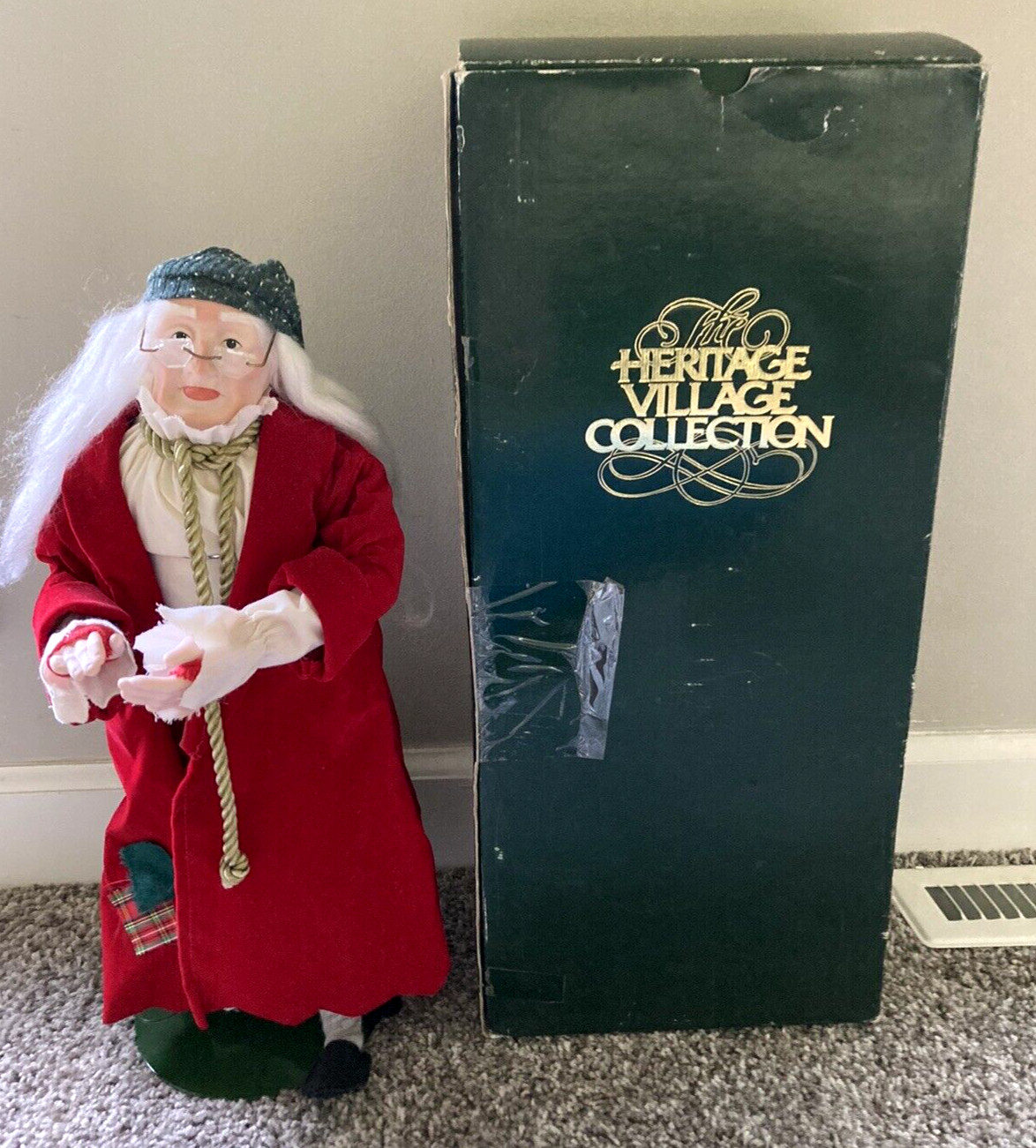 Dept 56 Scrooge heritage 59072 porcelain 19″ large figurine doll w/box
