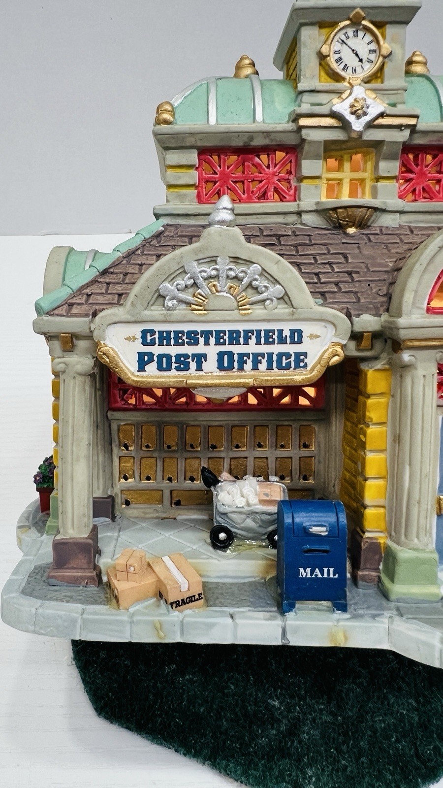 Lemax Caddington Village “Chesterfield Post Office” 05043 Retired NEW & RARE !