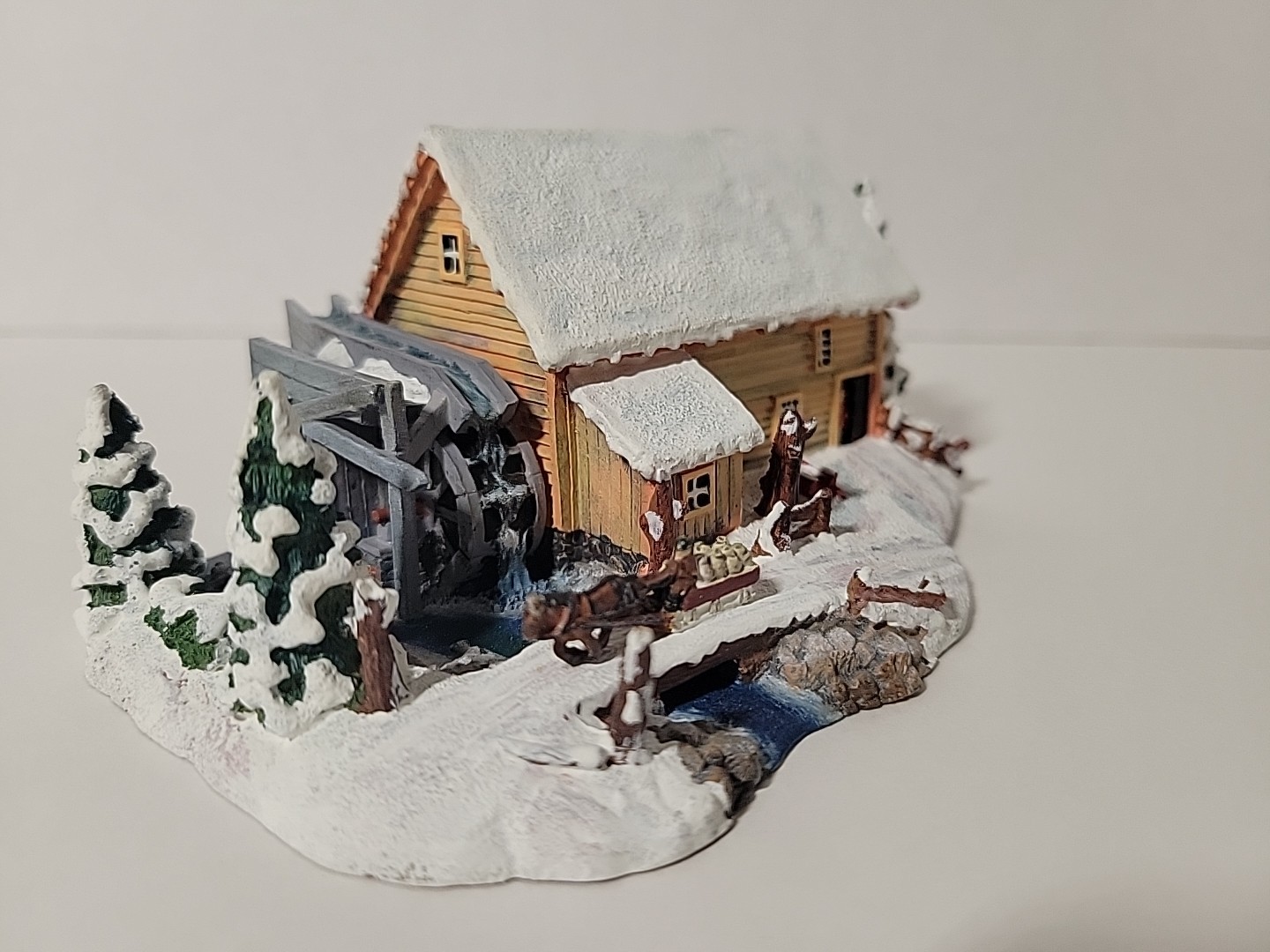Vtg Hawthorne House: Currier & Ives “The Old Grist Mill” Holiday Display Figure