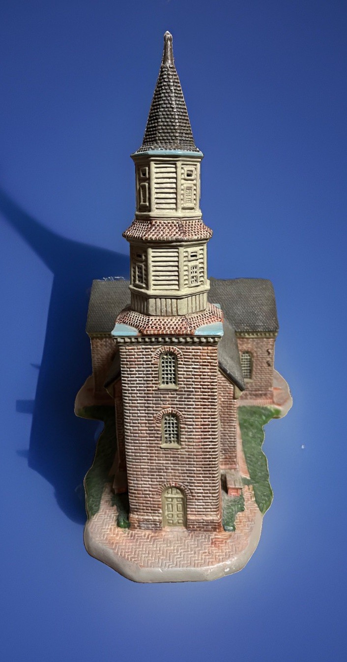 Colonial Williamsburg Light Up Burton Parish Church Very Rare – Large Replica!