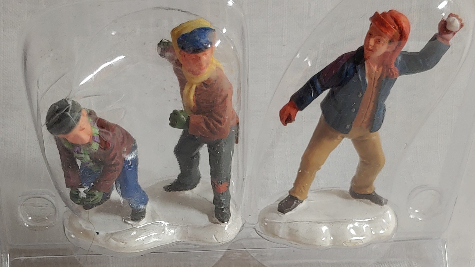 Lemax Carole Towne “Snowball Fight” (set of 2) #22554 2002