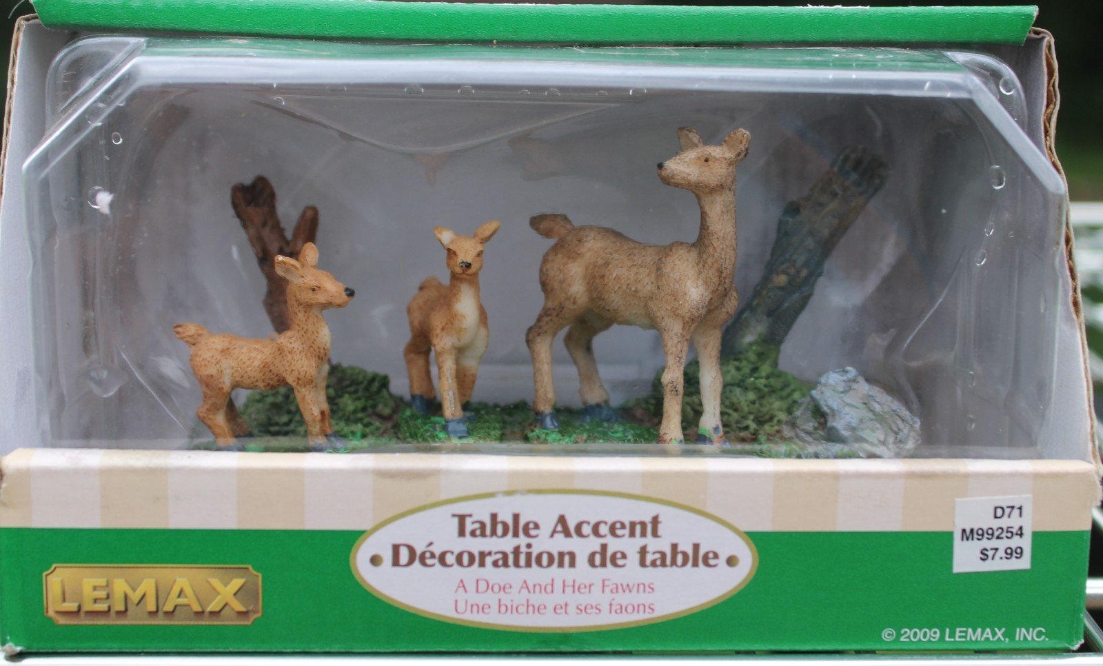 2009 Lemax Village Collection Doe & Her Fawns Table Accent #93741 ~ NOS