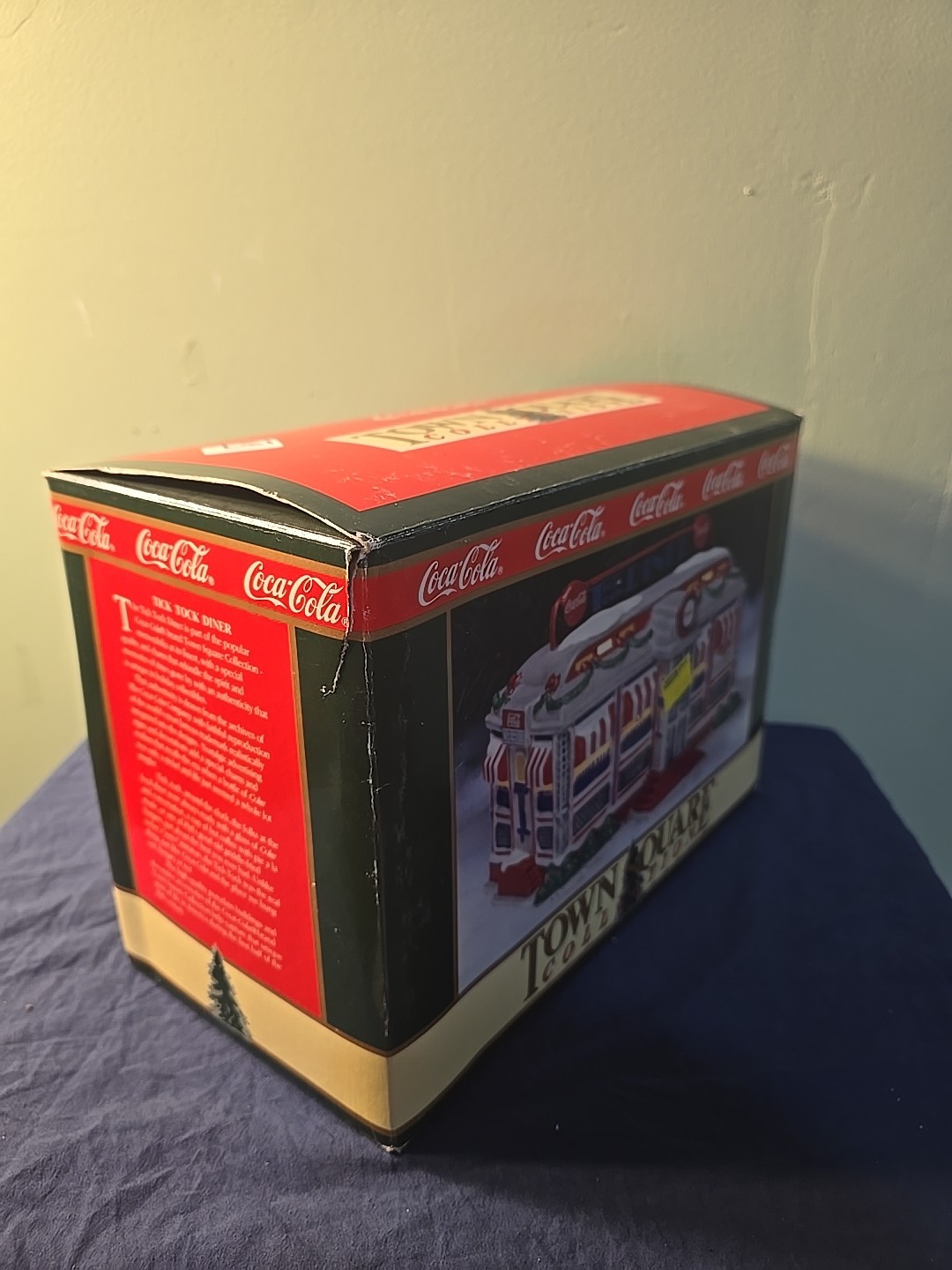 Vintage Coca-Cola Town Square 1993 Tick Tock Diner Building w Box Christmas READ