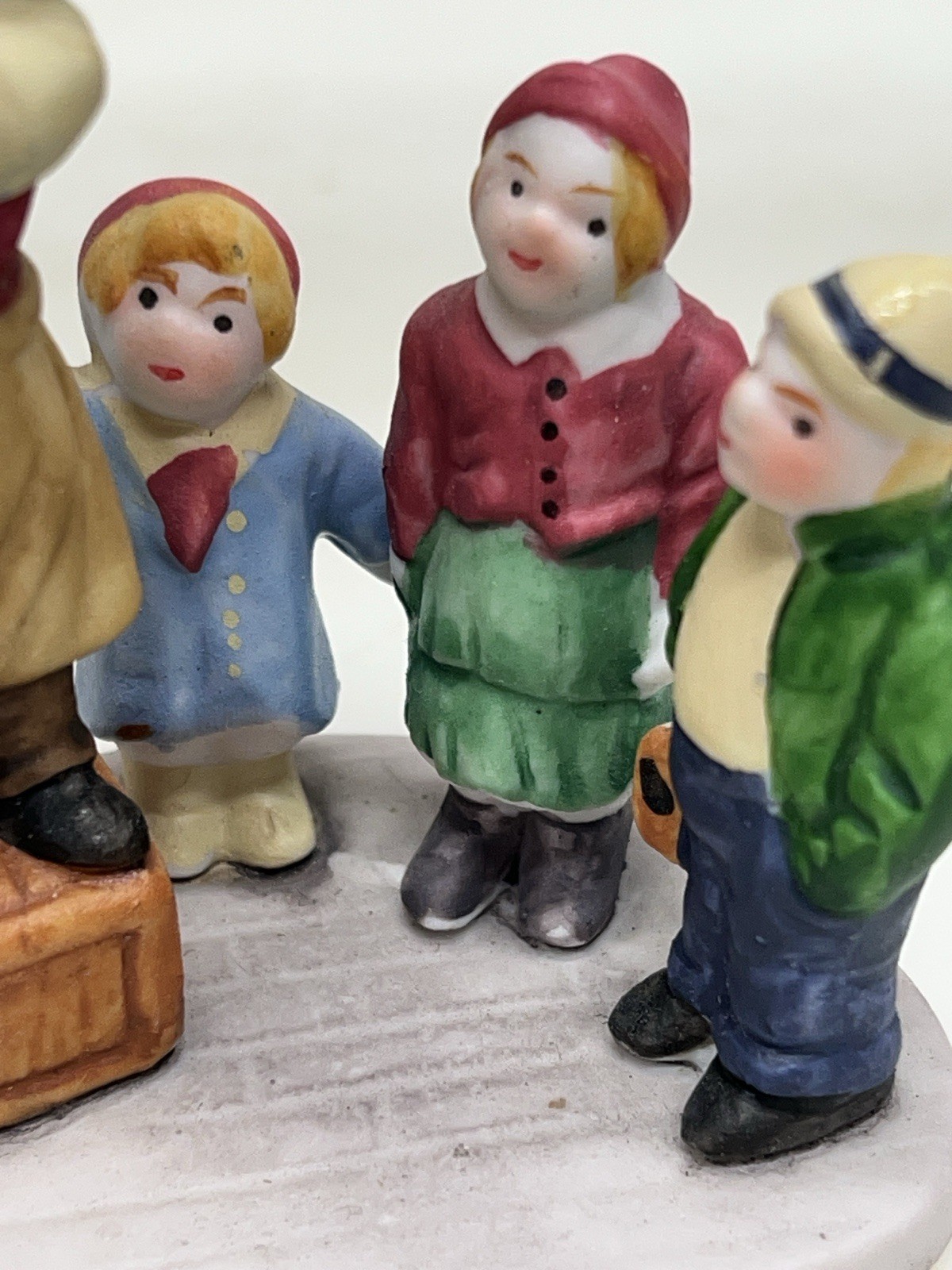 Lemax Hearthside Village “The Old Lamplighter” Porcelain Accessory Retired