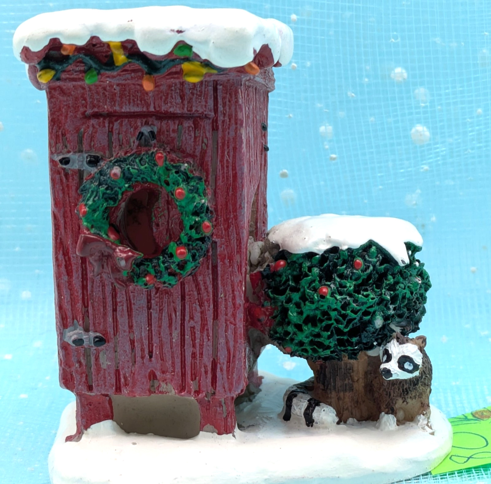 Lemax Christmas Outhouse raccoon 64481 Christmas Village Accessory NO BOX INV80