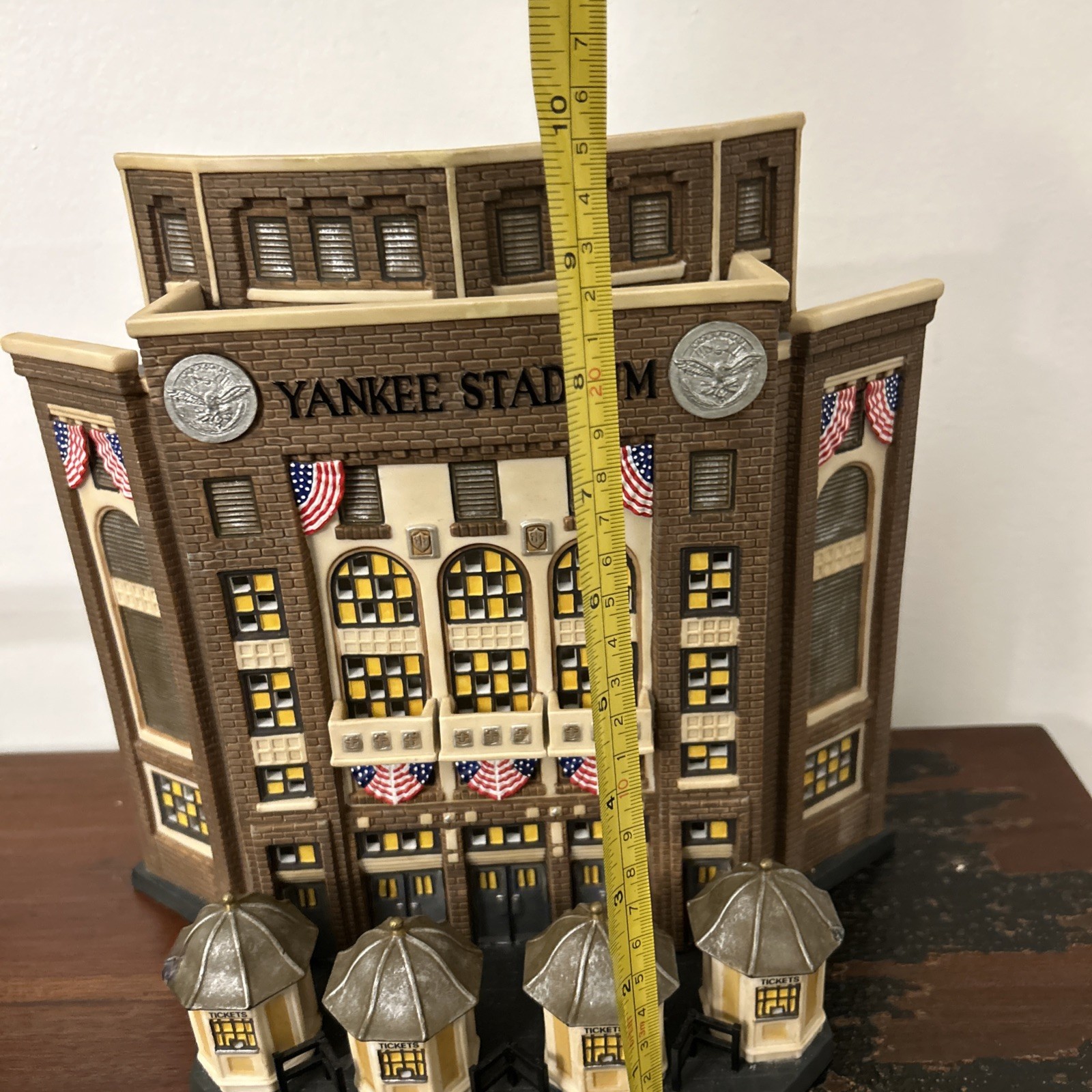 VTG 2001 Dept 56 Yankee Stadium Christmas In The City Box Light MLB Baseball NY