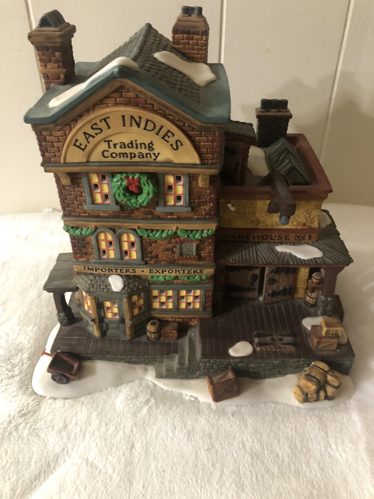 Vtg 1997 Dept. 56 Dickens’s Village Series EAST INDIES TRADING CO. #58302 Boxed
