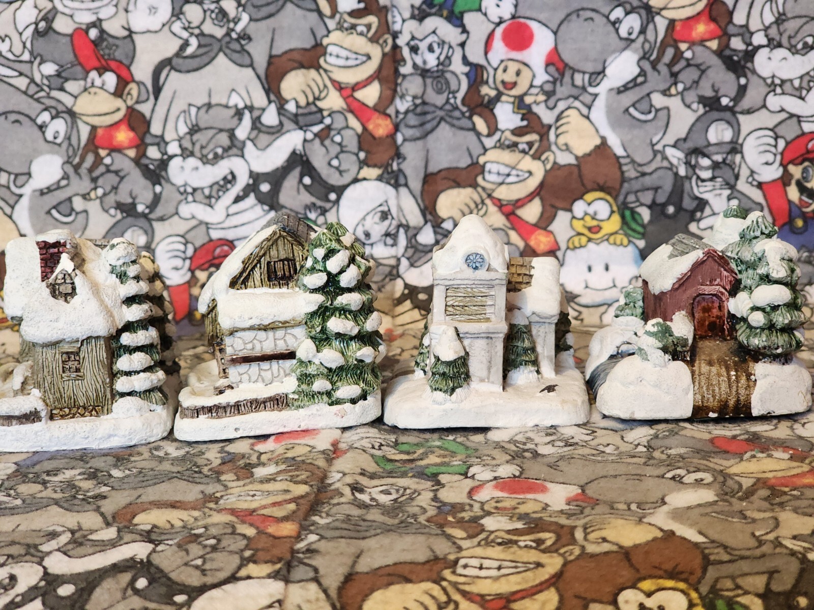 1989 RSVP American Rustic Series Painted Country Christmas Cottages Lot of 7